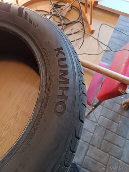 Predám pneumatiky 235/55 R18 - 2