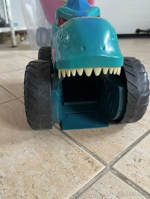 Hot wheels monster truck pozierac aut - 2