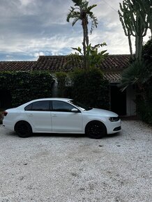 VW Jetta mk6 1.6tdi 2014 - 2