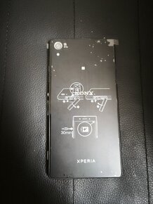 Sony Xperia Z2 (D6503) - 2