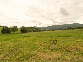 Pozemok pre rodinný dom 15 km od Žiliny – skvelá lokali - 2