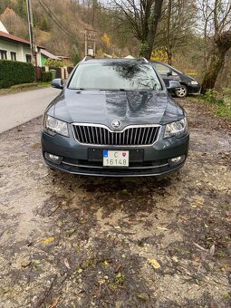 Škoda Superb 2.0TDI 4x4 2015 Bi Xenon Webasto Navi SK ŠPZ - 2