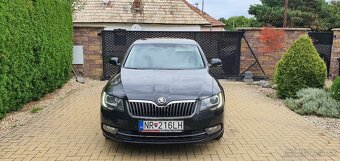 Škoda Superb 2.0 tdi 4x4 - 2