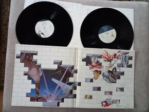 PINK  FLOYD  „2 LP The Wall „ /Harvest 1979/rozkl. obal + or - 2