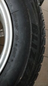 5x114.3r16 a 215/65r16 zimne - 2