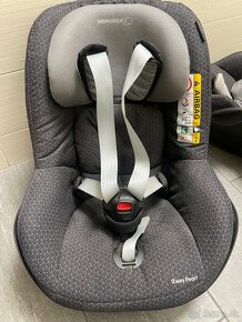 Autosedačka s isofix + vajíčko - 2