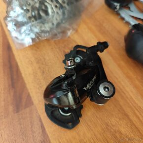 Predam cestnu sadu Shimano Sora - 2