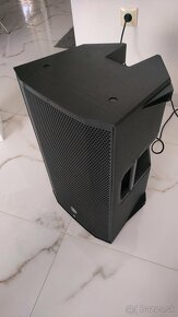 Predám aktyvni reproduktor Mackie thump 12 bst 1300w - 2