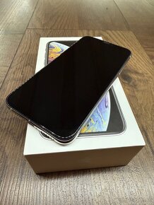 iPhone Xs 64GB Silver - 2