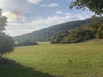 Na predaj pozemok Košecké Podhradie, 1000 m2 - 2