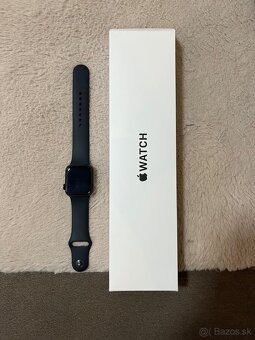 Predám Apple Watch SE 2. generácia (40mm) - 2