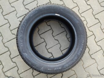 Zimná pneu Dunlop SP WinterSport 3D 225/55 R17 - 2