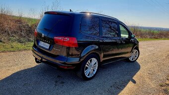 Seat alhambra 2,0 tdi DSG 7 miestna - 2