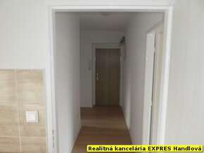 RK EXPRES - predaj 3 izbový tehlový byt v Handlovej, ul.29.a - 2