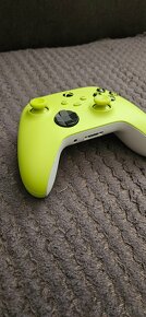 Xbox series gamepad (ovladac) - 2