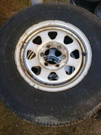 Pneu 235/80r16 - 2