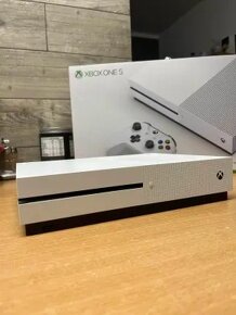 XBOX ONE S 1TB - 2