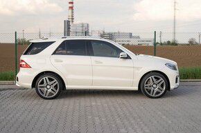 Mercedes-Benz ML 63 AMG - 2