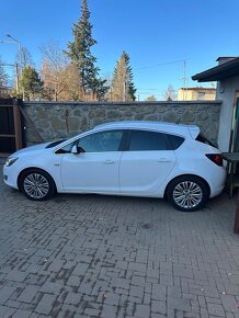 Opel astra J 1.7 cdti 81kw - 2