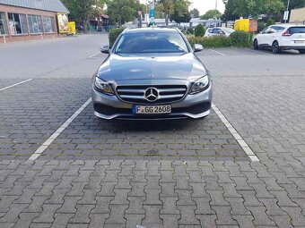 Mercedes Benz E 220D kombi AVANTGARDE 2017 , 112500km - 2