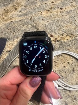 Apple Watch 5 serie - 2