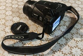 Predám Nikon P900 (83x ultra zoom) - 2
