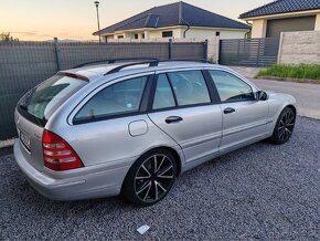 Mercedes c200 90kw r.v2004 - 2