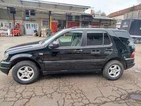 Mercedes Benz ML 270cdi - 2