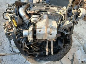 Nissan X-Trail T31 motor - 2