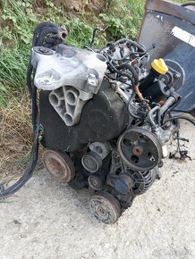 Motor Renault 1.9 dci F9Q - 2