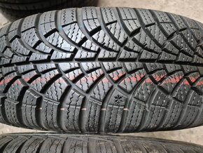 175/65 r14 zimné 2 ks GOODYEAR dezén 8,1 mm DOT2019 - 2