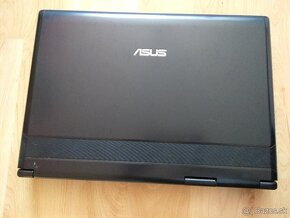 predám na opravu , diely notebook Asus F5GL - 2