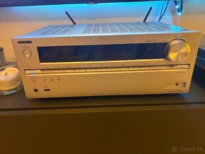 Onkyo TX-NR646 - 2