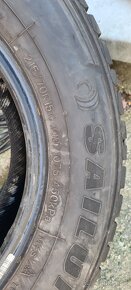 1 ks pneu sailun commercio 4 seasons 215/70 r15c - 2