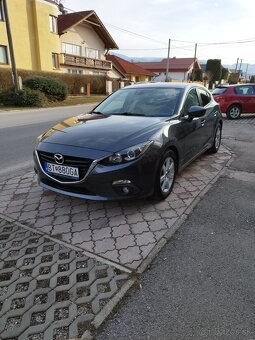 Mazda 3 2.0 benzin - 2