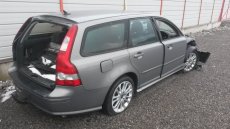 VOLVO V50 2.5 T - 2