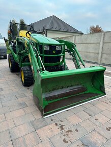 Komunálny traktor John Deere 1026R - 2