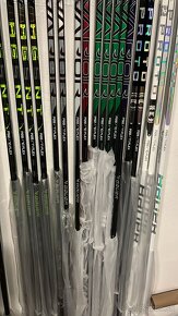 PREDÁM NOVÉ HOKEJKY-BAUER,CCM - 2