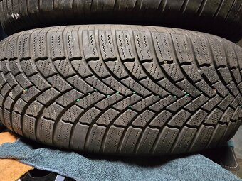 2ks zimne pneumatiky 215/65 r17 - 2