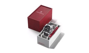 Victorinox 241983 I.N.O.X Chronograph 43mm 20ATM - 2