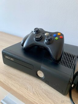 XBOX 360 slim 500GB RGH Aurora - 2