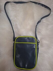 Športová crossbody kabelka - 2