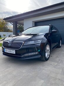 Škoda Superb combi 2.0 TDI SCR DSG - 2