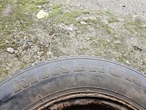 2x zimné pneu 205/65r15 - 2