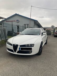 Alfa Romeo 159 2.4 JTDm Ti Automat - 2