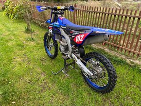 Yamaha YZF 450 - 2