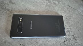 Samsung S10 - 2