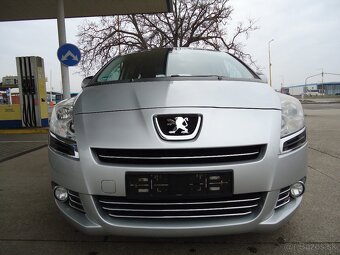 Peugeot 5008 1,6L THP Premium 7 MIESTNE - 2