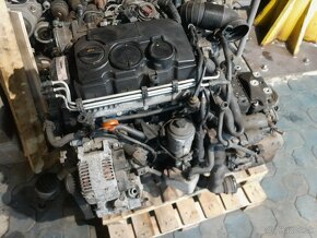 Predam motor  passat b6 2.0tdi 103kw BMP + DSG - 2