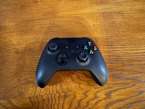 Predám Xbox wireless controler Black - 2